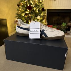 Onitsuka Tiger Tokuten