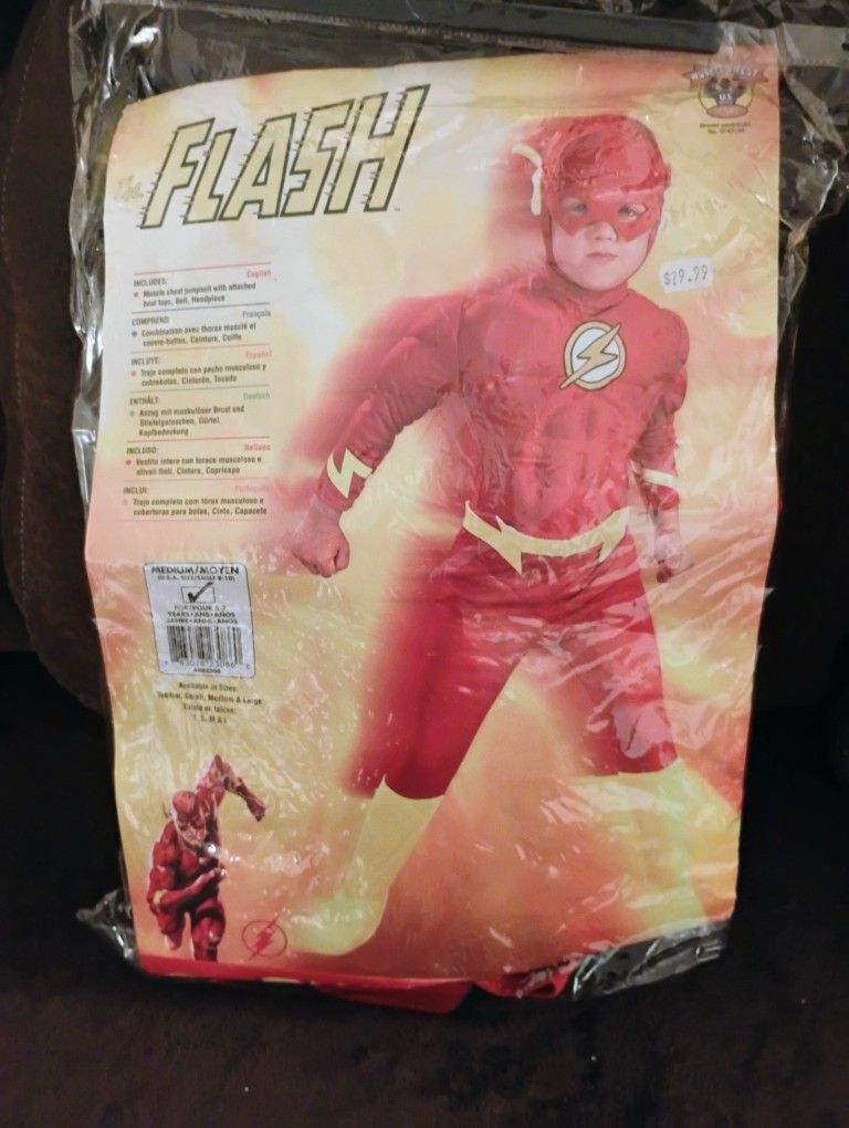 Flash Costume New Size  6 ,- 8 Asking $8