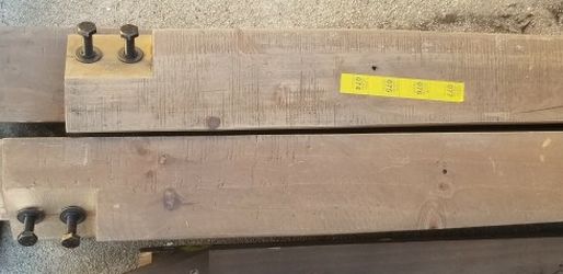 Dining table Solid Wood 4 1/2ft X 2 1/2