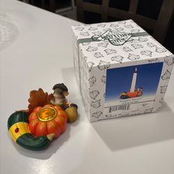 Charming Tails “Pumpkin Harvest” Taper Candle Holder Item 93/105