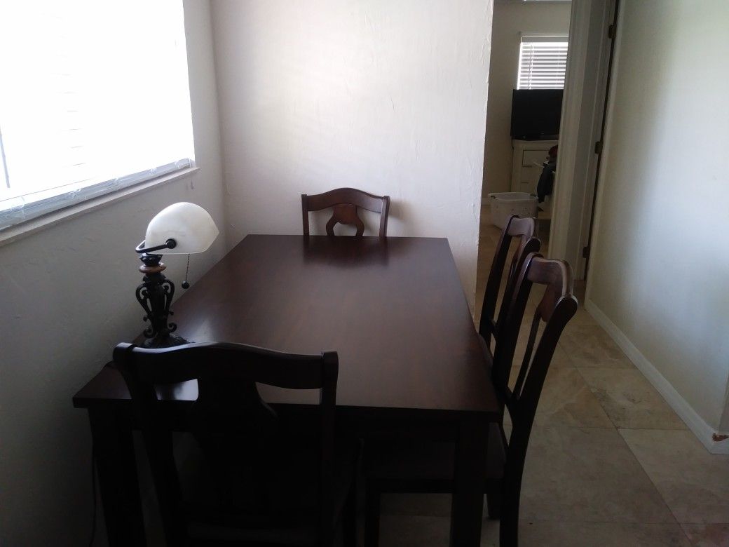 Kitchen table set 6 chairs