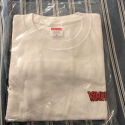 Supreme Vampirella card tee