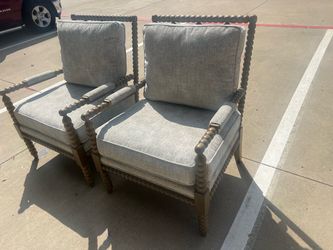Pair of Spindle Accent Chairs with Cushions