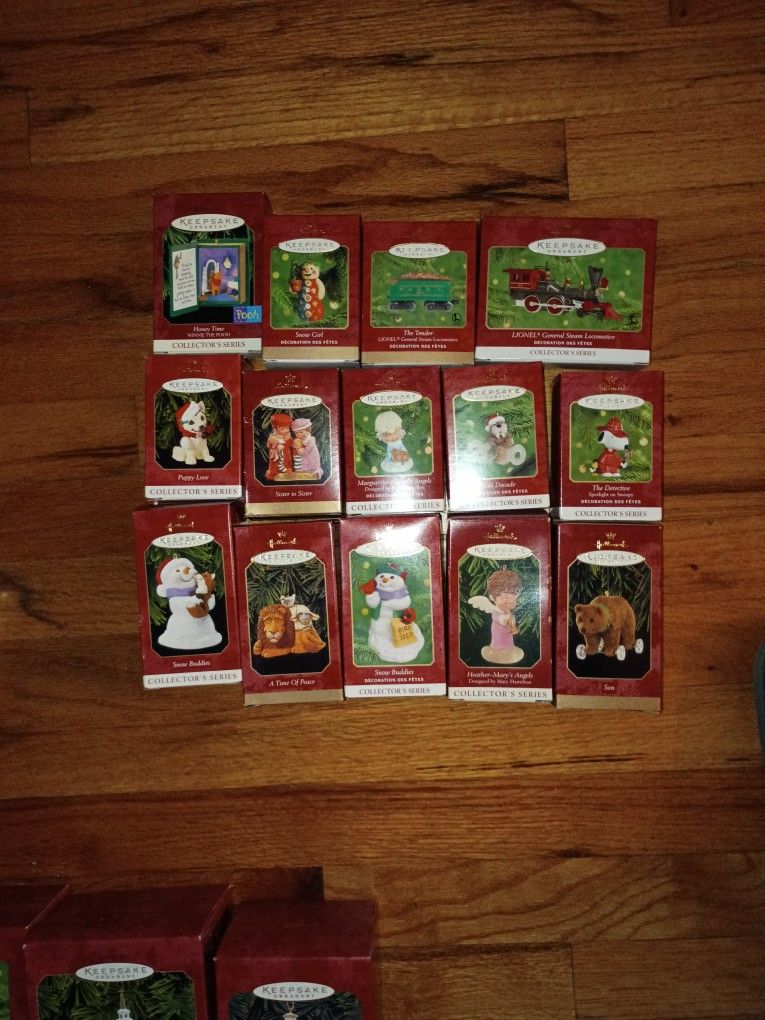 Hallmark Keepsake Ornaments Check My Website I Have A Thousand We'll Make A Deal For All If You're Interested
