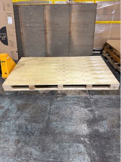 Long Wood Pallets Free