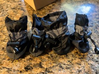 Size 2 brand new dog /cat shoes