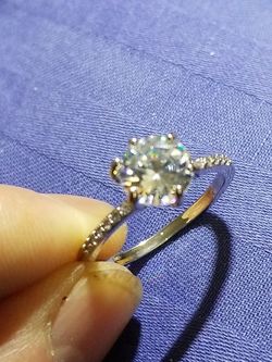 Women's Vintage 2.98 Ct round cut wedding engagement promises ring