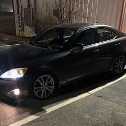 Lexus Is250