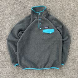 Patagonia 1/4 fleece Button up men’s size XS