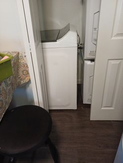 NEW PRICE****Full size.Whirlpool Washing Machine.