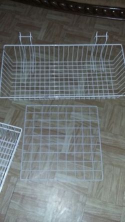 Muy cervicial son 20 cuadros y 3 canastillas
