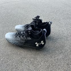under armor football cleats