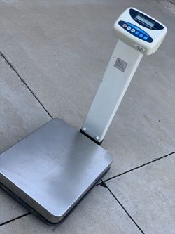 200 lb. Scale