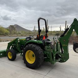 2019 John Deere 4052R