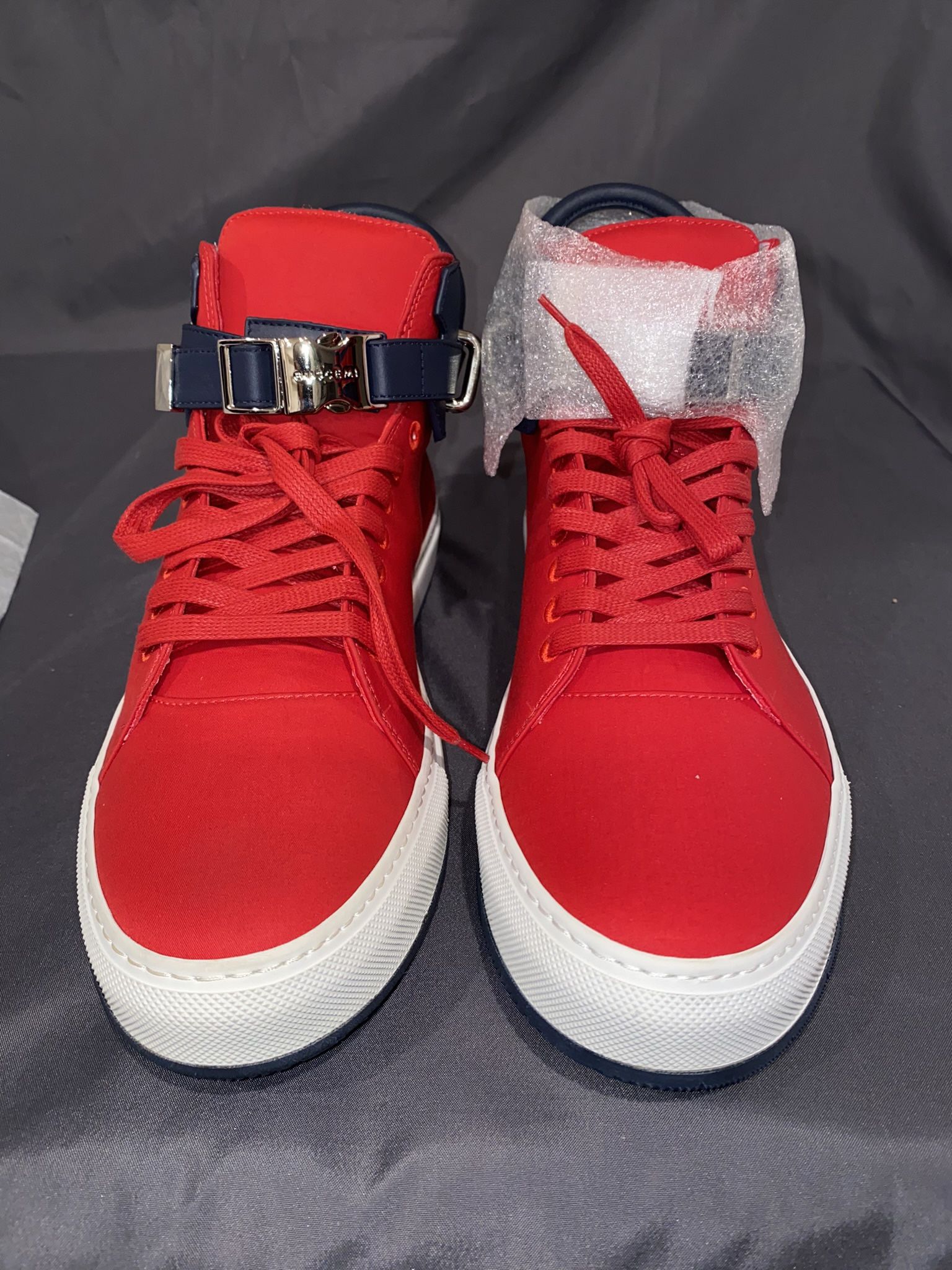 Buscemi Size 15