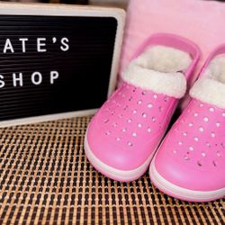 Pantunflas Afelpadas Tipo Crocs