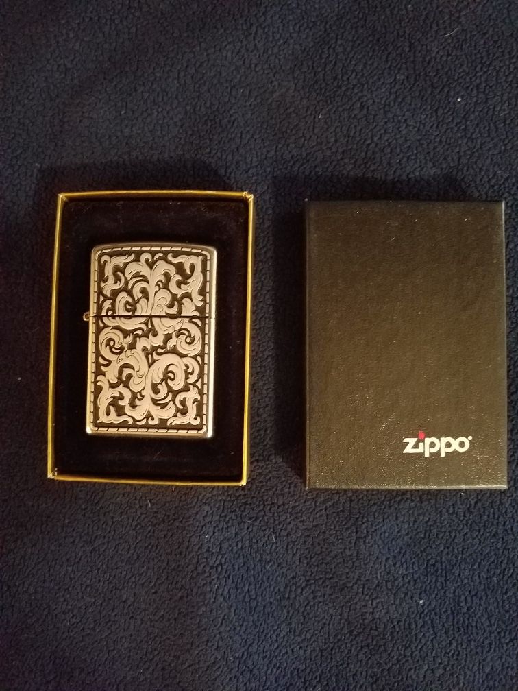 New 2003 zippo