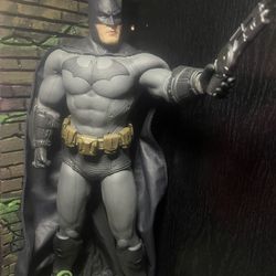 Hot Toys Arkham City Batman With Custom Phicen Body Underneath 