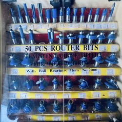 Makita Compact Router + 50-Piece Router Bit Set – Bundle Deal