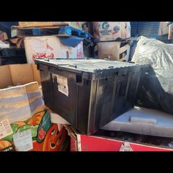 Storage plastic bins with lid attached