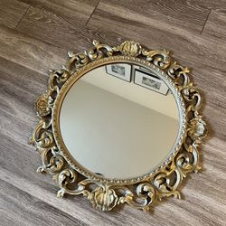 Gold Vintage Circle Mirror 