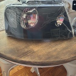2004-2008 F-150 Headlights. 