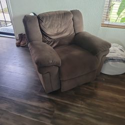 Recliner Couch Love Seat 
