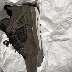 Jordan 4 