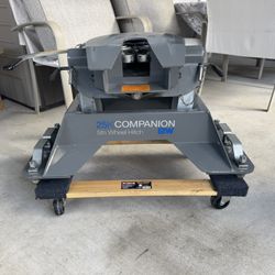 B&W Companion Fifth Wheel Hitch