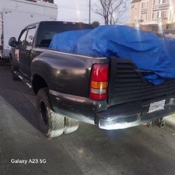 2004 Chevy 3500