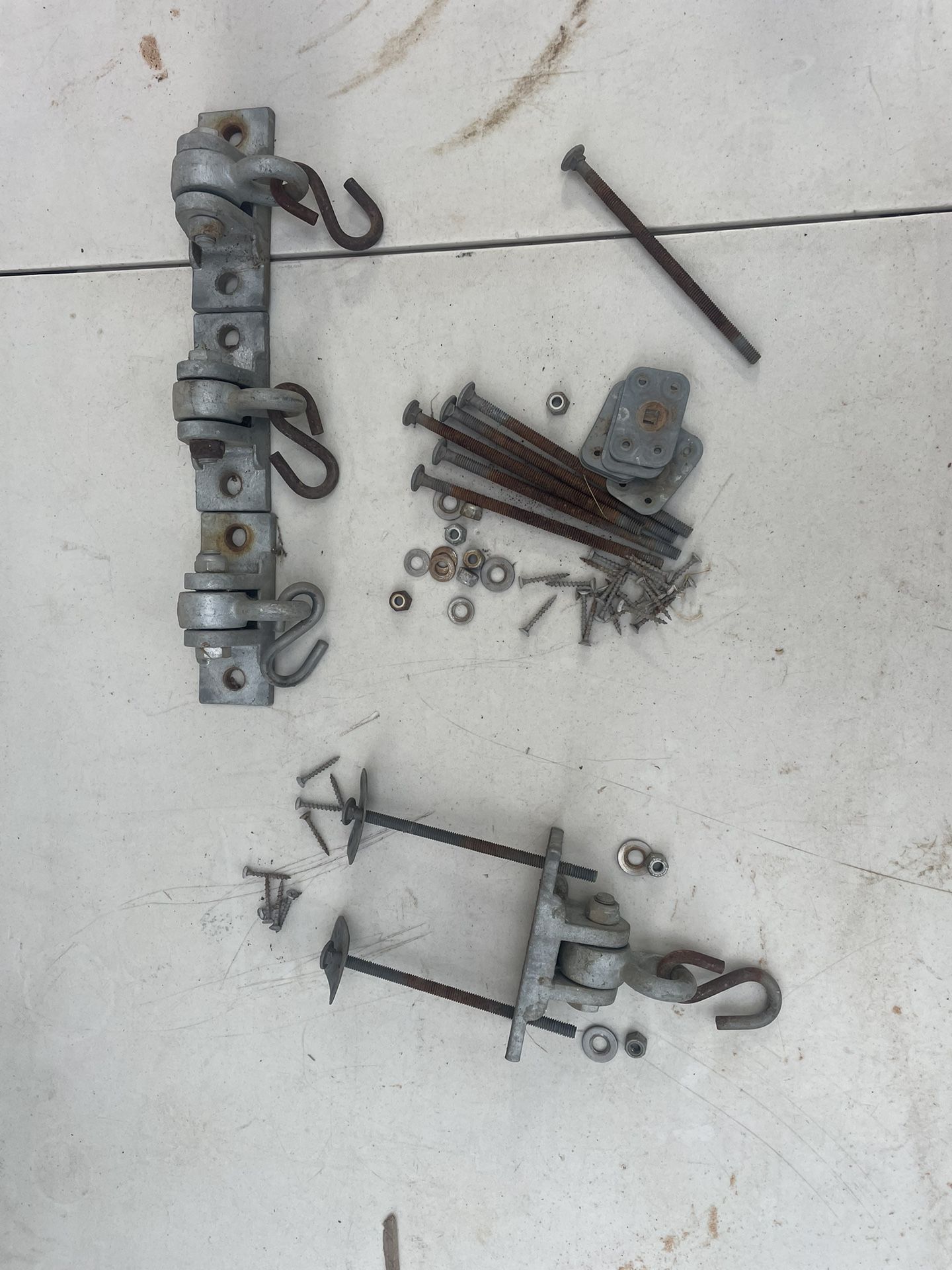 Swing Mounts
