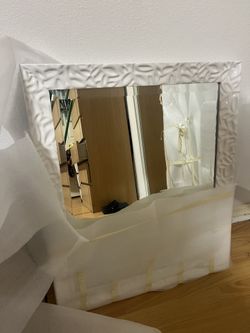 White Mirror