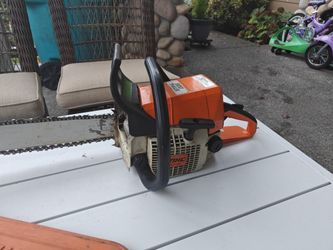 Stihl 025 18 Inches chainsaw, running great