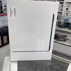 13”MacBook Air M2 24Gb Ram 512SSD 