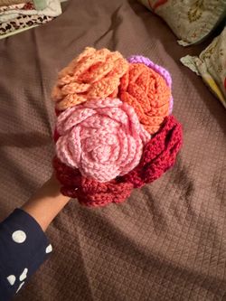 crochet roses
