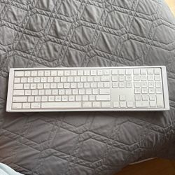 Magic Keyboard