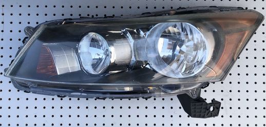 08-12 Honda Accord Headlight LH