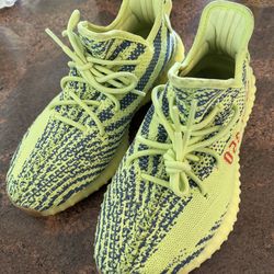 Adidas Yeezy Boost 350 V2 Semi Frozen Yellow, Size 8M