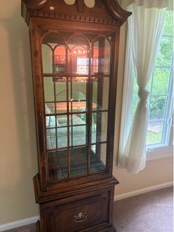 Curio cabinet