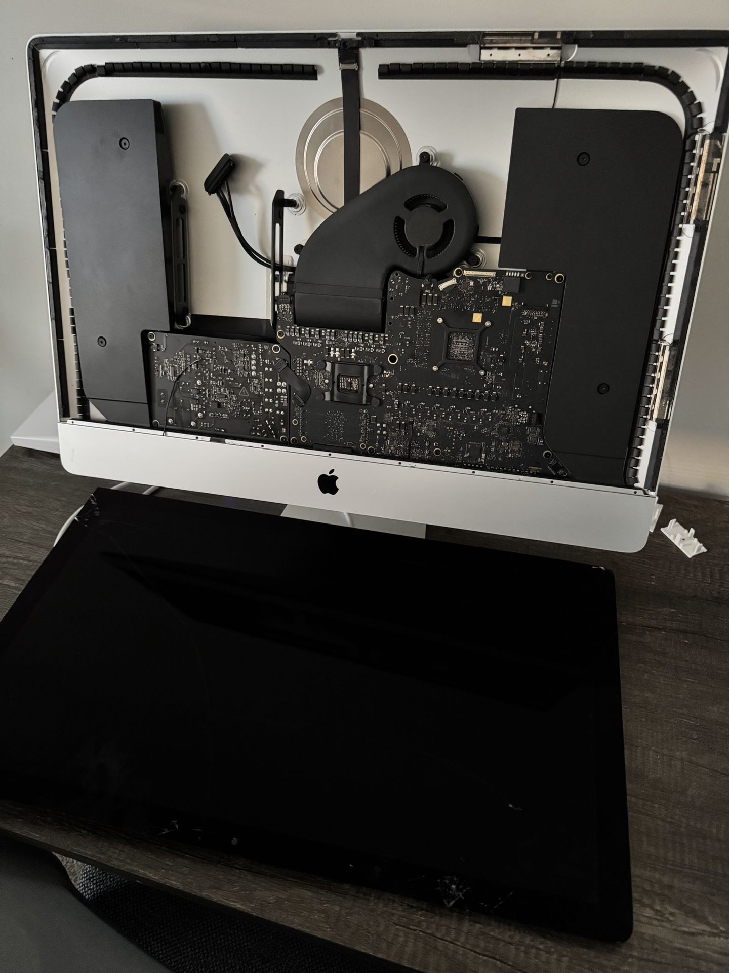 iMAC For Parts