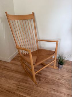 ICONIC Hans Wegner J16 style Rocking Chair - FDB Møbler - excellent condition - delivery available
