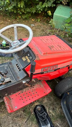 MTD Yard Machines Riding Lawn Mower