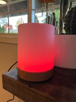 Friendship Lamp FLP01 – Color-Changing Wi-Fi Touch Lamp