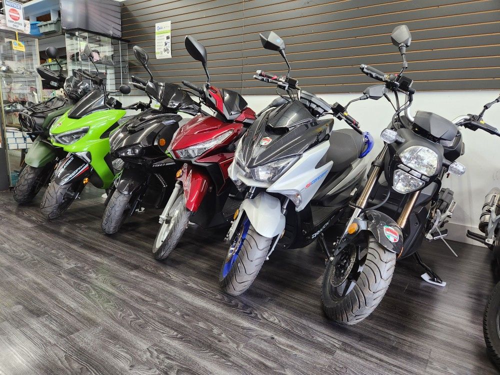 150CC BRAND NEW SCOOTER MOTORCYCLE