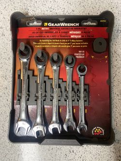 GEARWRENCH 5-Piece Metric Universal Ratcheting Wrench Set