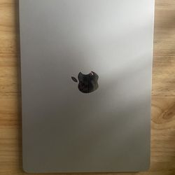 Apple Macbook Air M2(2023)