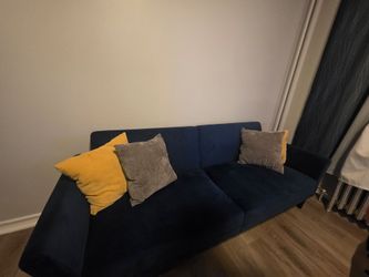 Convertible Sleeper Sofa Bed with 4 Pillows