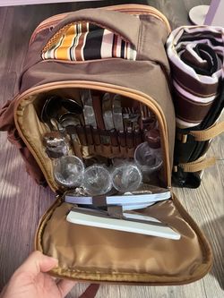 Picnic Backpack Set with Cutlery and Blanket