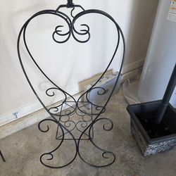 Plant stand