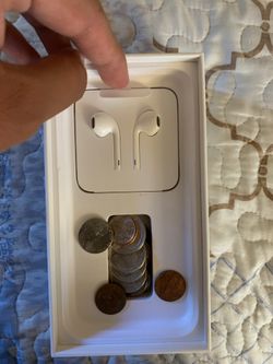 Apple headphones